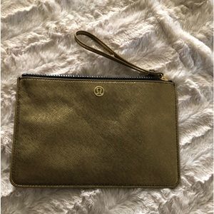 Lululemon wrislet gold